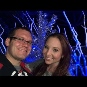 Meet your Posher, Caitlin